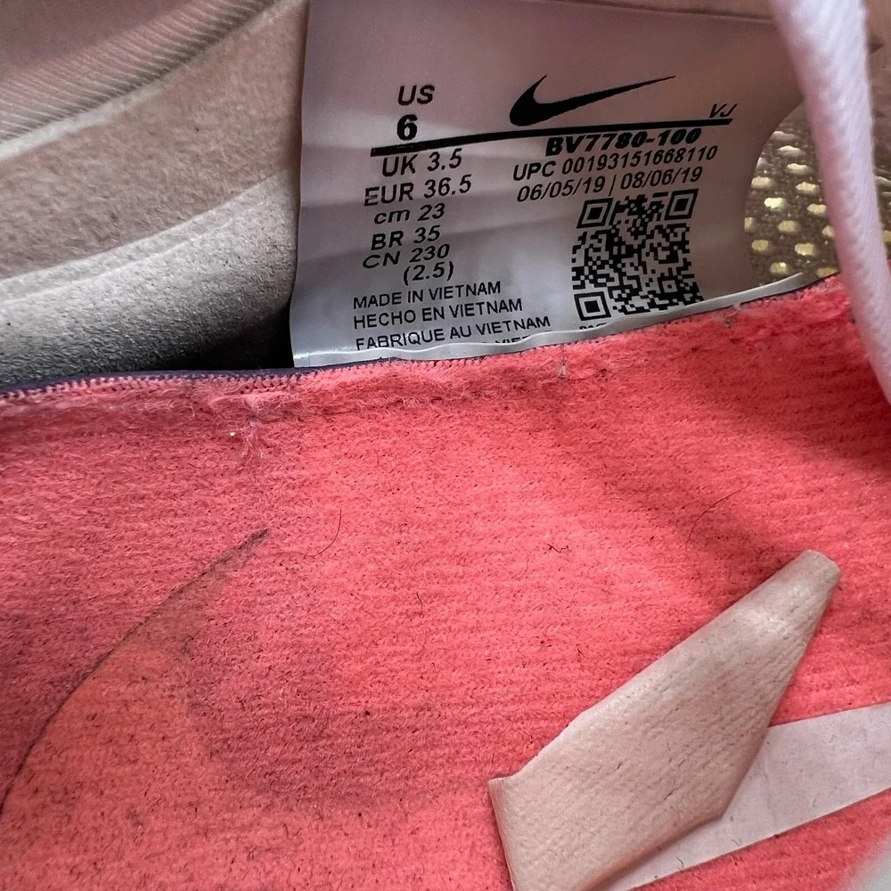 Nike Zoom Fly 3 AW‎ Women's Size 6 White Lava Glow Shoes Sneakers BV7780-100
